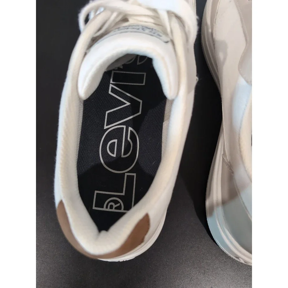 Levis levi men